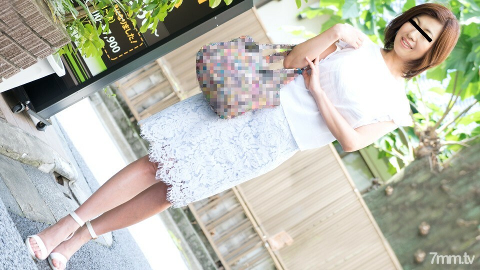 021120-254 021120-254 用双重外遇消除慾望的已婚妇女