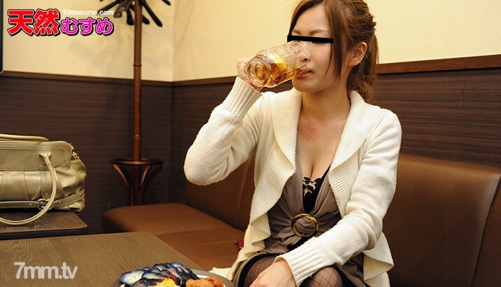 032311-01 为丰满女孩的剃光裂缝干杯！在线观看