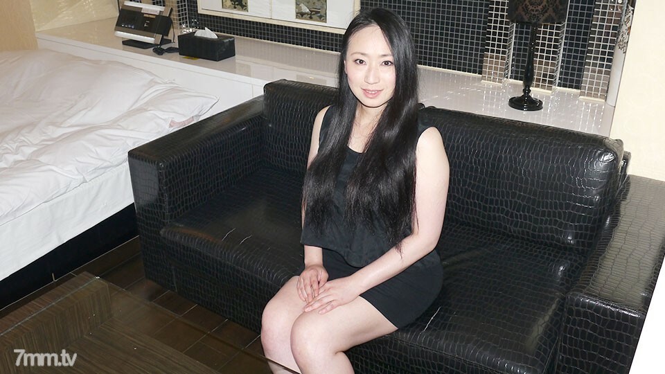 主婦を口説く 40〜離婚します！巨乳の黒髪美人妻〜