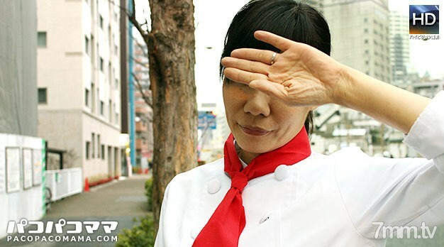 062012-673 062012-673 在職的本地媽媽~五十糕點師~