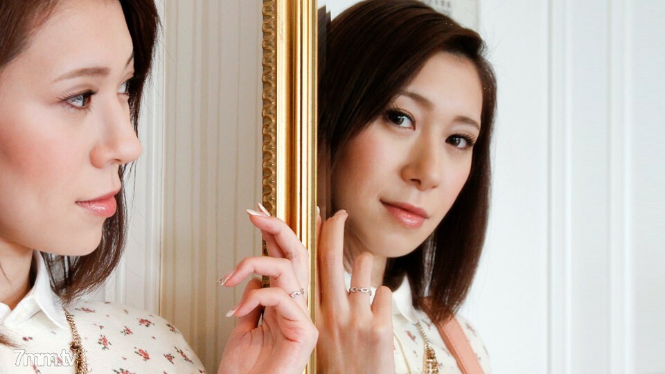 071820-331 Deriheru Byte 没有告诉她的丈夫在线观看