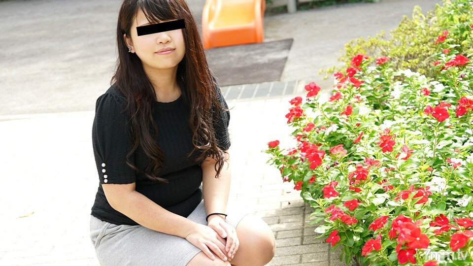 100720-01 Yurufuwa 女儿的第一次 AV 拍摄在线观看