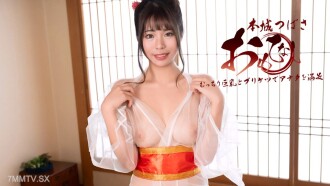 122925_001 穿著制服的女孩繪藤咲，由 Johane 在火車上寫下