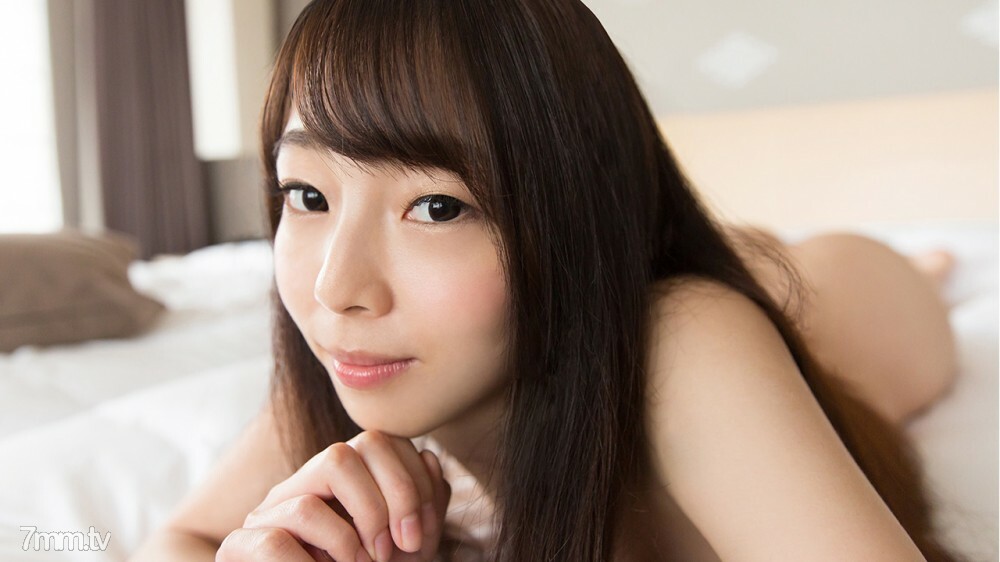 664-YUURI-01 664-YUURI-01 美腿美少女最后倒在床上/勇利
