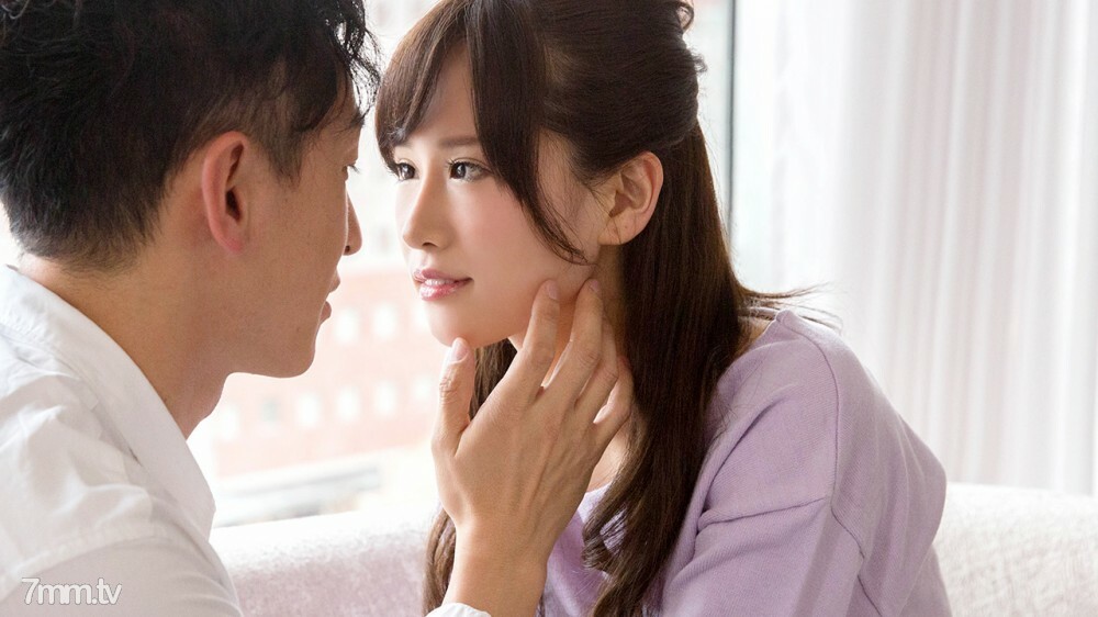 清楚で細身で床上手なお姉さんの腰振りSEX／Rena