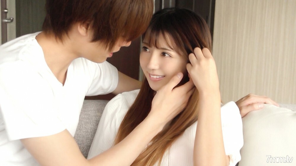 736-MOE-01 刻画天真的美少女的真面目/萌在线观看