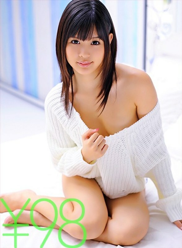 DV-1251 DV-1251 Tsukasa Aoi 的作品价格合理！只看着你的性爱。他给了我很多口交，将我插入女牛仔位置并摇晃我的臀部，让我一直戳到传教士位置。因为我想说更多的废话，所以我用力小便用力戳它，最后射在了我的脸上。葵司会守候你到最后