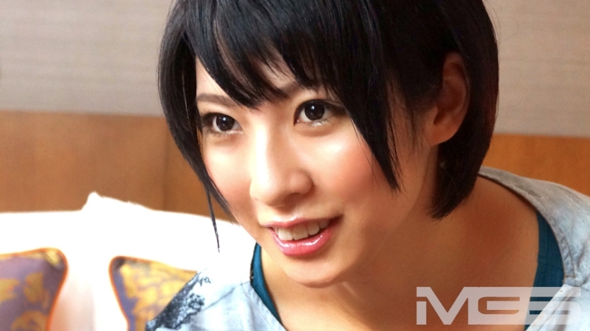 ETQT-015 ETQT-015 “我没办法，因为我想成为一名演员。把这看作是对錶演的研究。”