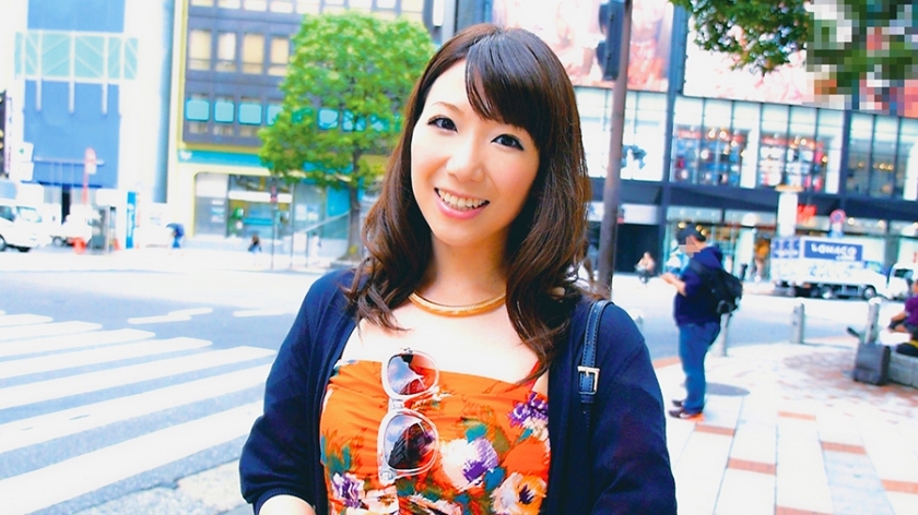 ETQT-169 ETQT-169 全职主妇绘里子老婆出柜啦！ “我很尴尬，但我想被当成小东西对待。”前男友是个忘不了回忆的绅士，夜以继日地用手淫安慰他。