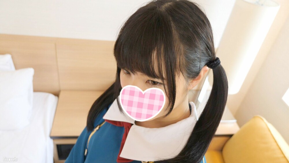 FC2-PPV-1028627 FC2-PPV-1028627 【限时送】【个人拍摄】【外貌】18岁偶像女大学生层与个人合影环节 仅首次出镜视频，第1部分【角色扮演】