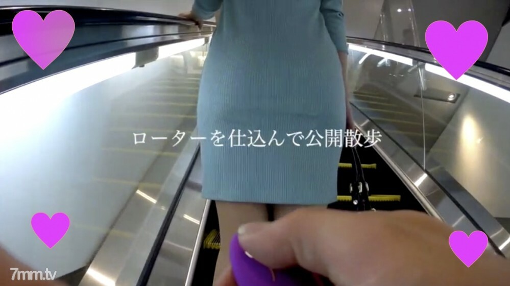 ソ◉トバンク本社勤務のリケジョ（理系女子）25歳：社内不倫中なのをバラされたくないなら…調教されに来たドMな美尻くびれ美人とお尻主観プレイ★購入特典はいつものZIPとレビュー特典は次回作品先行DL