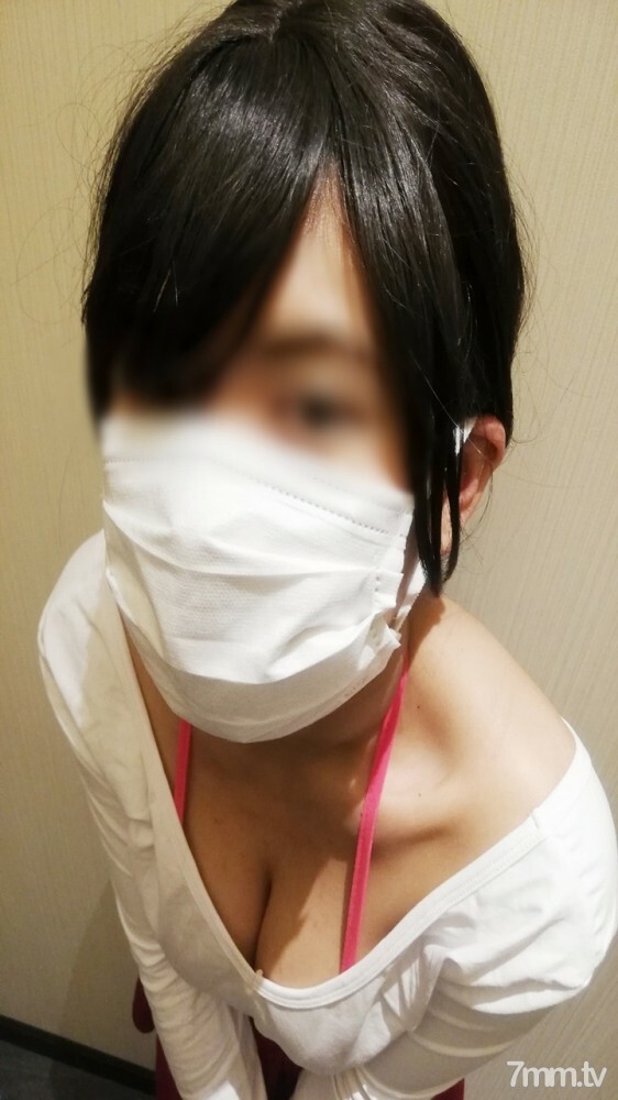 (유출) 조기 종료 예정 「H컵 갈색 하프 미소녀는 현역 착용 에로 아이돌이었다!!! 어른스러운 그녀가 큰 가슴 흔들어 2회전 SEX」