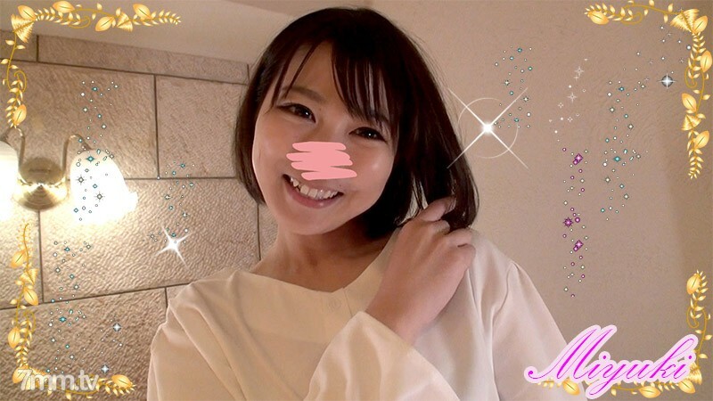 FC2-PPV-1136198 [名人妻子] Miyuki-san [晚上脸激烈的壹岐版] 抚摸着美丽妻子的黑色 T 背好屁股！捲起美丽的乳房！乌贼被电责备捲起来！淫语弹幕★男汁滴滴升[红利][同时购买有红利][全高清]在线观看