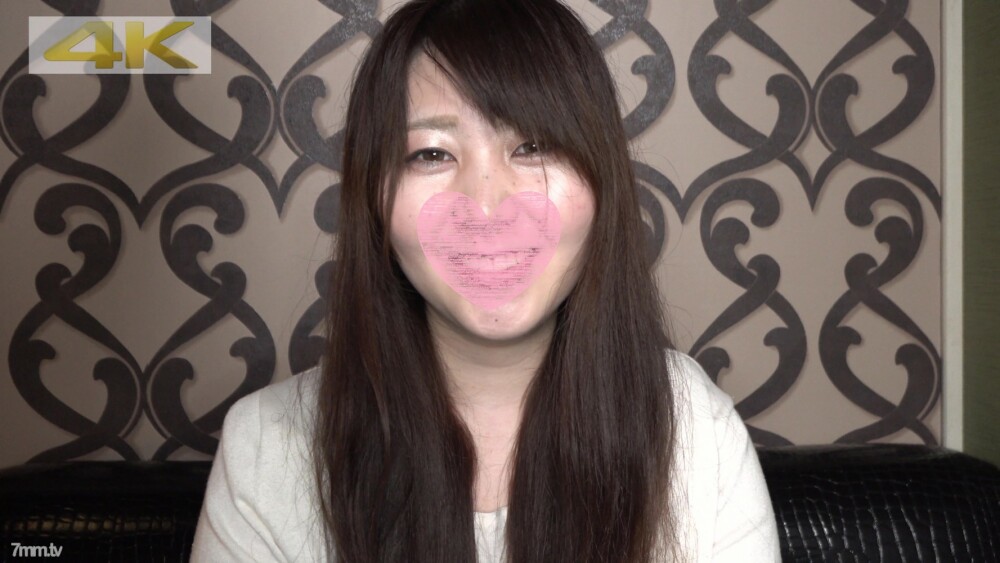 FC2-PPV-1137294 [4K拍摄]第一枪☆完整的外观☆整洁干净的F罩杯Raw SEX，丰满的美♥未加工的猪鬃Oma○这太敏感和螺纹了！ 【有福利】在线观看