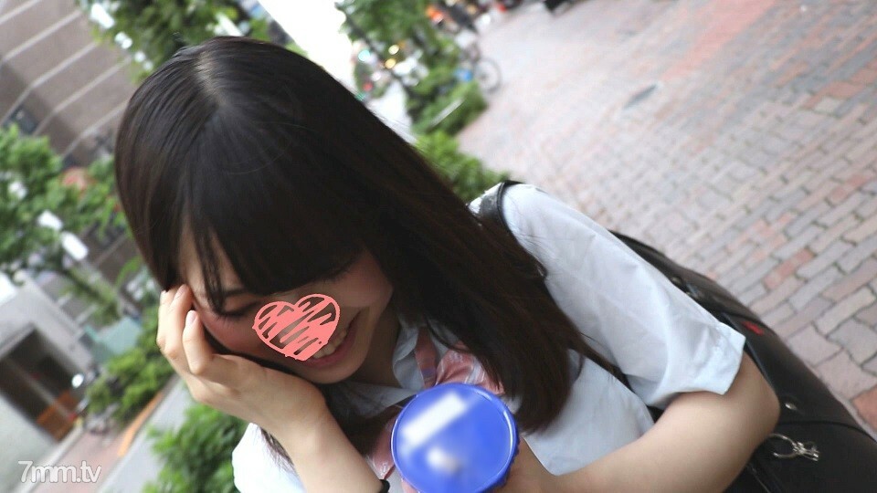 FC2-PPV-1137309 【8/4 新鲜出炉的个人拍摄】《暑假就是赚钱的时候》新18！站立的女孩 ☆ 假装帮助学生，快乐恶魔训练 w 中出最喜欢的肉 onaho ww [个人拍摄，业余] [Licca-chan 传奇]在线观看