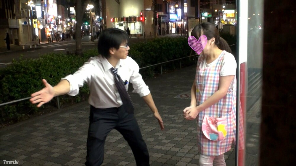 FC2-PPV-1139728 《半价》 [Premier] 接真正的保育员 → 用工作服刷个处女 [保育员/中出范例] [限时优惠]在线观看