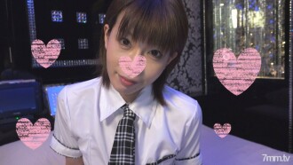 ★Penampilan wajah lengkap☆Lanjutan: Yanmama Serika yang ramping dan cantik☆Sejumlah besar air pasang berhembus dari vaginanya yang terlalu sensitif! Seks creampie intens yang membuat Anda pingsan kesakitan ~ ♥ [Penembakan pribadi] * Dengan manfaat ulasan!