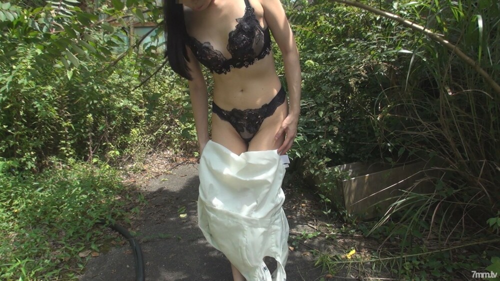 FC2-PPV-1145449 FC2-PPV-1145449 外遇主妇的性表白纪录片【40多岁女宠户外车性爱】户外裸照+情侣车内射【私拍】高质量ZIP