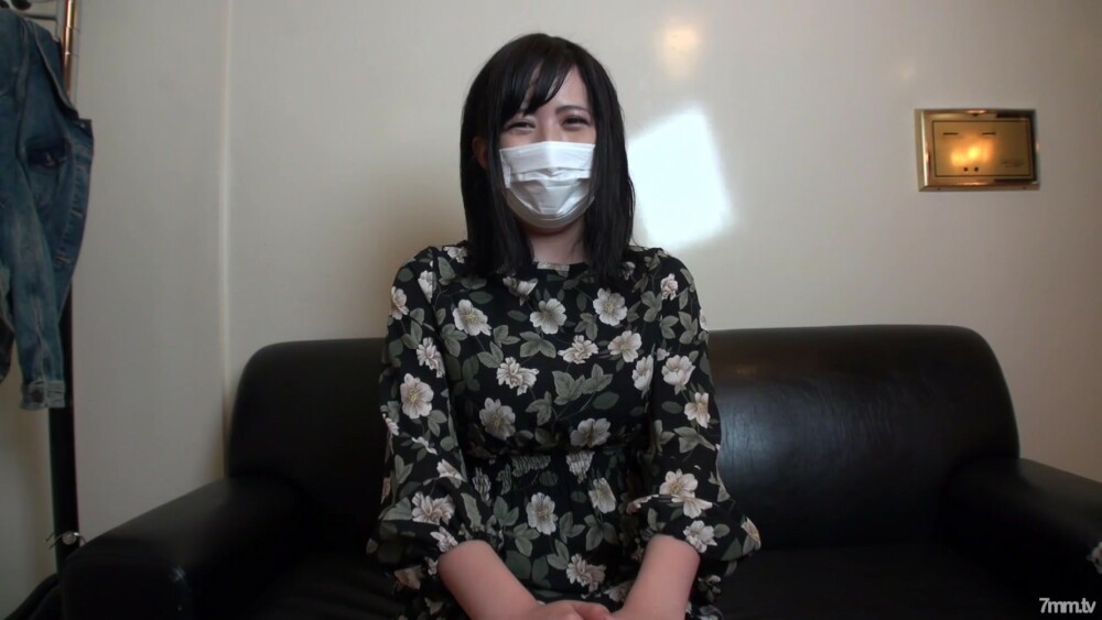 FC2-PPV-1160912 FC2-PPV-1160912 ☆ 第一枪 ☆ SEX 少和好色的名人美人妻很久以来第一次被原始 SEX 弄湿！ [有福利]