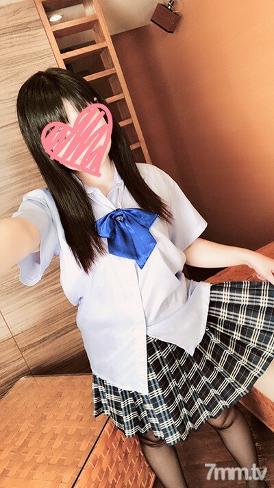 FC2-PPV-1196263 FC2-PPV-1196263 【未授权阴道射精】140cm迷你少妇保姆老师像个孩子我把精液全倒进了白板子宫后面【个人拍摄】有特权