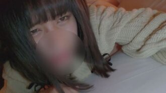 FC2-PPV-1256483 【無修正】引きこもりがちな色白の地●アイドルに連続中出し(81分)