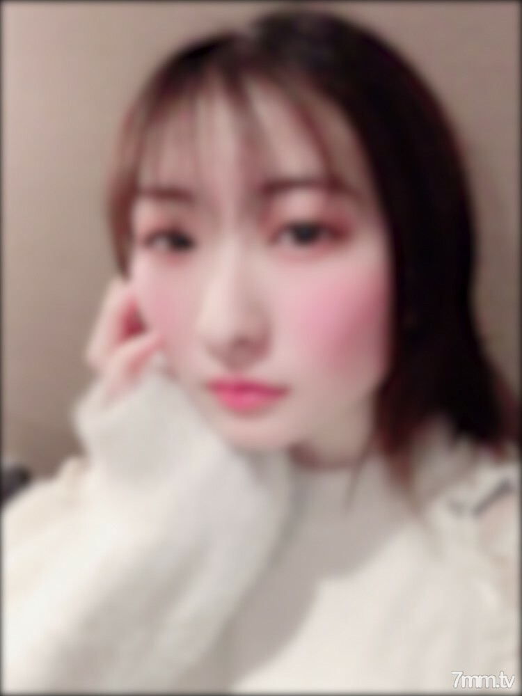 【顔出し無修正】激かわな専門学生18歳の女の子に中出し【AV未経験】(計48分)