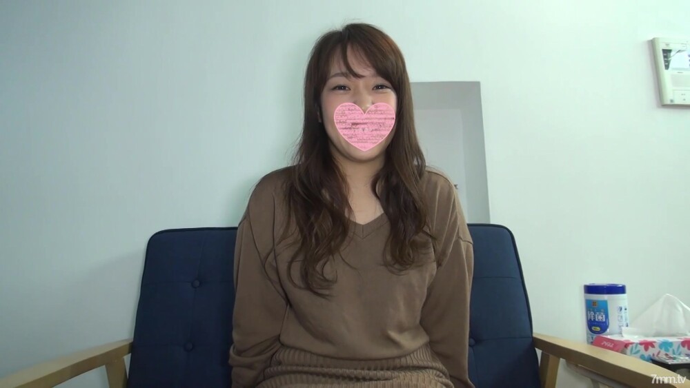 ☆ファストフード店勤務のえみちゃん再登場☆久しぶりに再会した普通の女の子が今度は3Pに初挑戦！濃厚エッチにイキまくり叫びまくりで大満足♥【特典付】