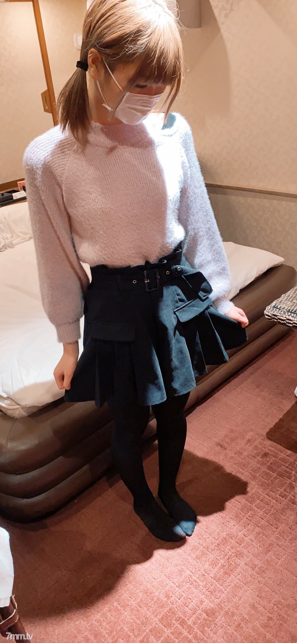 FC2-PPV-1284342 [数量有限] Amateur Gonzo 女大学生 19 岁中出 ZIP 可用在线观看