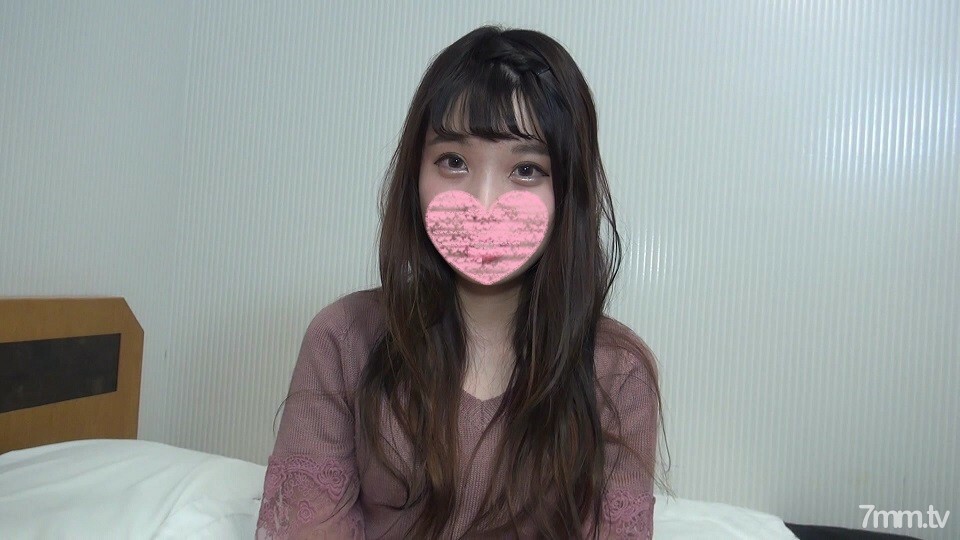 FC2-PPV-1309097 FC2-PPV-1309097 初拍入库♥ 白皙的美少女，长长的黑髮依旧天真无邪♥♥ 害羞的样子让人很萌♪【个人拍摄】