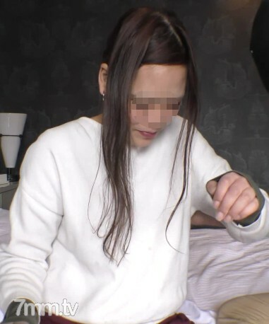 FC2-PPV-1339278 FC2-PPV-1339278 【个人拍摄】七海25岁★身高168cm完全业余女！全身性感区的身体变成了一隻虾，一边尖叫一边尖叫，最后是阴道射精！