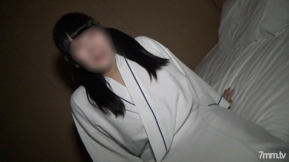 ※期間限定1000ptオフ！【個人撮影】やり捨てされたロリ顔事務員の秘密のアルバイト
