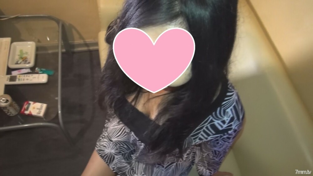 FC2-PPV-1392716 【私拍】【缺席】我给47岁的老婆阴道射精了,她压力很大。在线观看