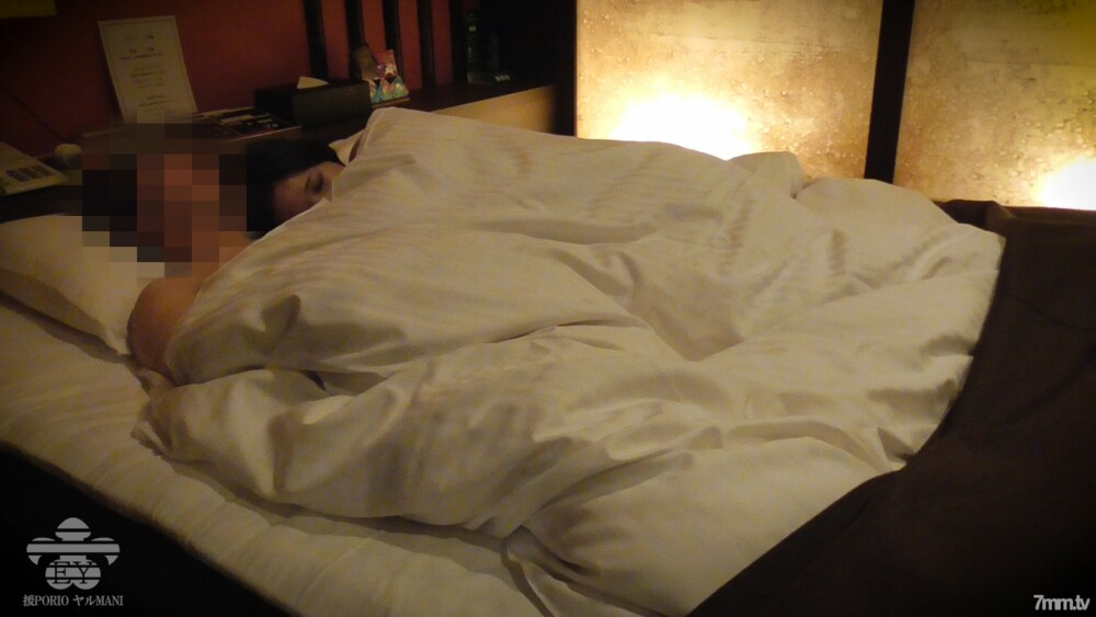 FC2-PPV-1400836 【洩密】个人支持拍摄【No.38】“我在Corona没有工作。帮助我的人”我被吸引了，因为一个漂亮的女人试图支持约会[评论特权：另一个角度]在线观看