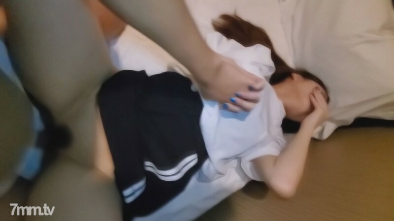 FC2-PPV-1401084 [未经审查] 抽搐连续 Iki 连续阴道暨射击与板栗的氛围责备敏感萝莉体型书店店员②（46 分钟）在线观看