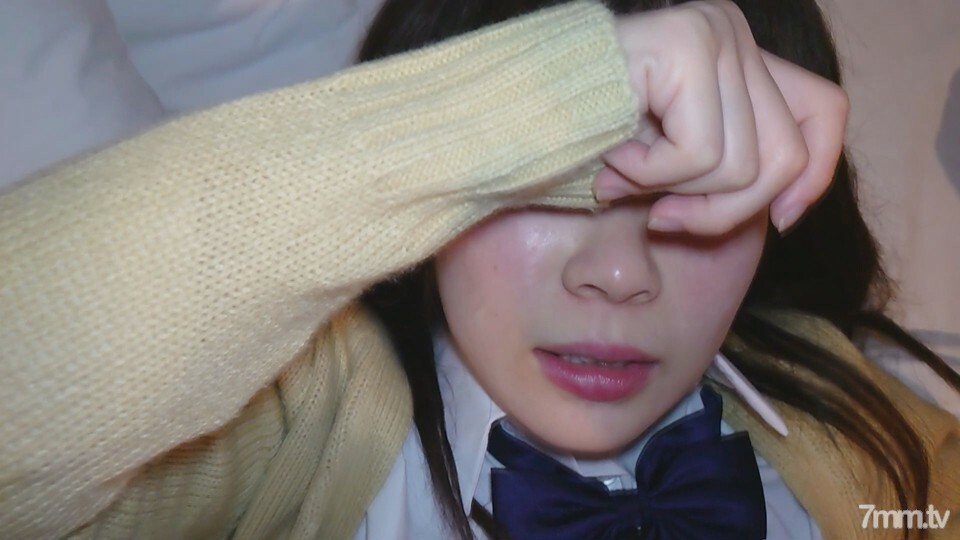 FC2-PPV-1416541 【个人拍摄】商业部正经的大屁股女儿I-chan，心地善良的胜爸爸，把鸡巴顶到喉咙后面，用无胶松鼠施肥在线观看