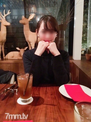 FC2-PPV-1418752 【限量2480pr → 1200pt】初训咖啡店店员变成宠物的好屁股婊子小樱的服务戏在线观看