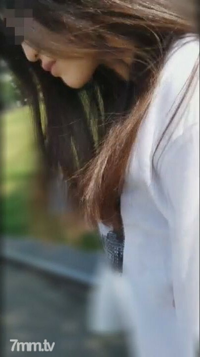 FC2-PPV-1433128 [个人] 一位正在接受生育治疗的美丽妻子被带到酒店并承诺。在线观看