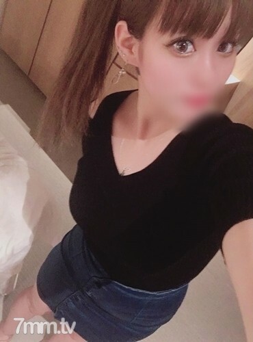 FC2-PPV-1454064 【无码】从脚尖舔到屁股洞的超服文身美女（强制阴道射精）在线观看