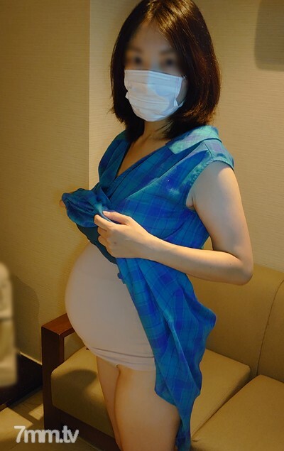 FC2-PPV-1477885 [个人拍摄]我是我的老闆枫先生的怀抱者......！ ·即使知道无用也无法停止的外遇性交·不管怀孕的母亲如何中出在线观看