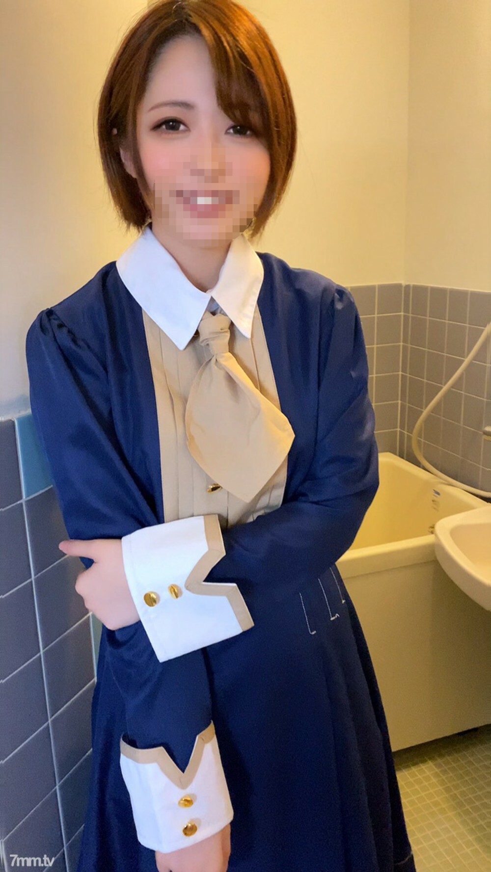 FC2-PPV-1545161 [第四期偶像] 厕所口交被洩露 与透过秘密污垢连接的胖宅男的口交被洩露（智慧型手机资料）在线观看