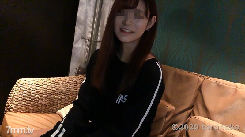 FC2-PPV-1546526 [单独拍摄/全脸曝光] Ami，27岁，隶属大型专业公司的前AV女优[zip/相簿/先前可用] 虽然她是前AV女优...但不演戏真的很性感！ ？我是前AV女优……但我胖得好痛！ ？业余反应带来一系列惊喜！ ！在线观看