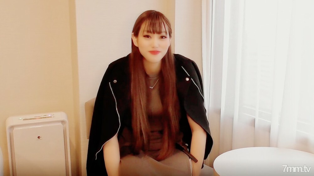 FC2-PPV-1560800 【无码/No Mo】有买家评论福利（高品质版）_【脱掉还不错】渚/22岁/营业员【全貌】衣内饼SEX在线观看