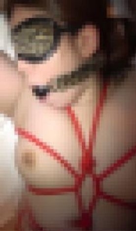 FC2-PPV-1572823 特典影像1个*2800pt→900pt【H罩杯/巨乳人妻NTR】想要和已婚女人发生丰富性爱的海报社长的回答当然是丰富性。在线观看