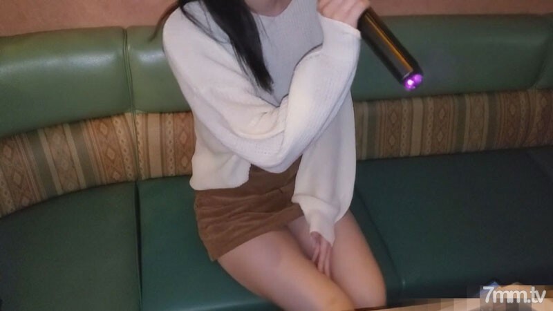 FC2-PPV-1583663 * 限定【未删减】从乡下来到东京的白皙单纯少女。连续射精喝(45分钟)在线观看