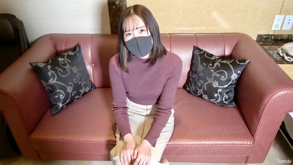 FC2-PPV-1670637 【个人拍摄】SS级美女Rika-chan（22岁）人生第一枪！奇闻趣事交配兴奋的超级可爱的业余气喘吁吁的出现在线观看