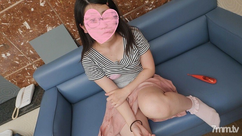 FC2-PPV-1740037 【让你轻鬆的视频】第61次射击 美玲18岁是阅读文学社！射精在 Masegaki 猫，允许用第一轮光拍摄 [业余视频]在线观看