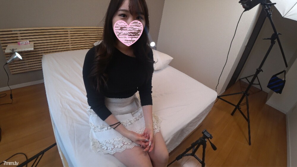 FC2-PPV-1764780 【个人拍摄】♀307女大学生Hina◯-chan 19岁首拍！皮肤白皙、丰满的 G 罩杯女士 JD 在超然危险的一天以真正的阴道射精首次亮相 AV！在线观看