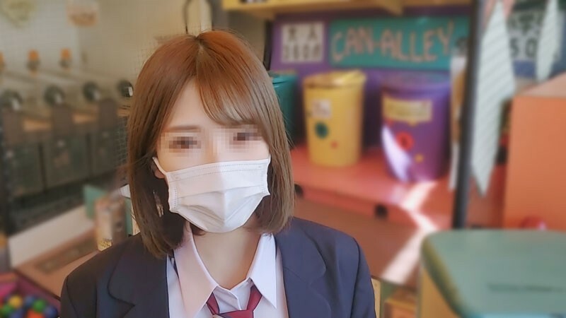 FC2-PPV-1766968 [脸部外观] 男孩气的美丽女孩/女人。 ～最后的製服～在线观看