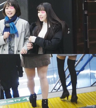 【ダブルチカン】まさかの美人従妹どうし！ニーソ美脚OL＆美巨乳JDを激レア捕獲＊同時電マでシンクロ絶叫イキの敏感遺伝子！【高画質】 FC2-PPV-1800239