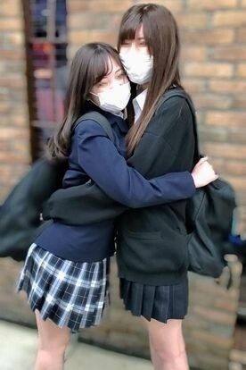 FC2-PPV-1805341 [个人拍摄] 高挑美少女×Puppy美少女，少女相伴（3P有福利）在线观看